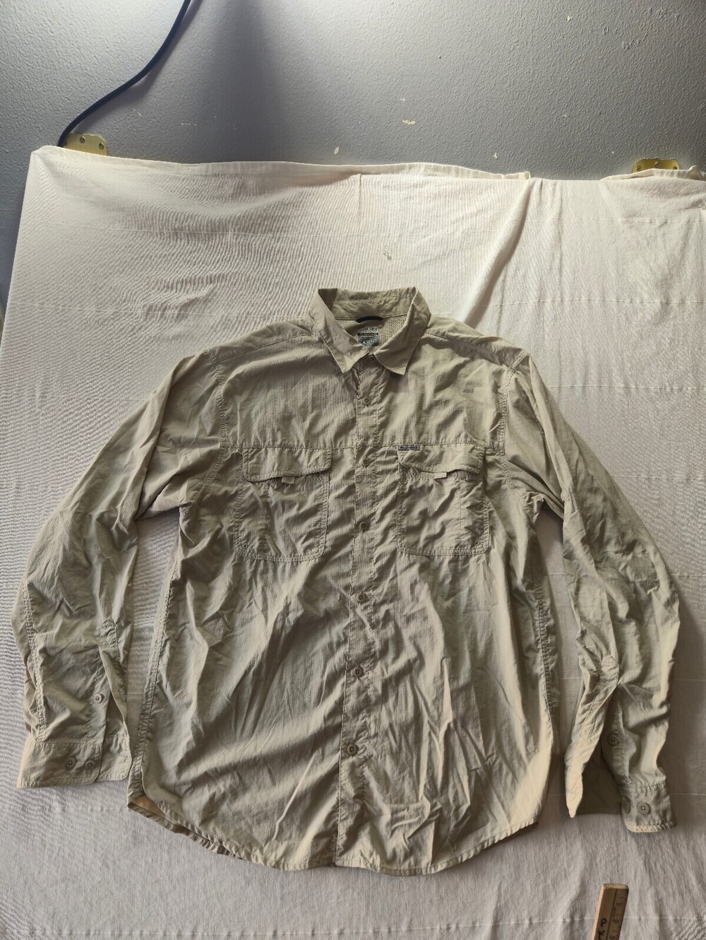 Columbia Titanium Men's XL Lightweight Outdoor Shirt